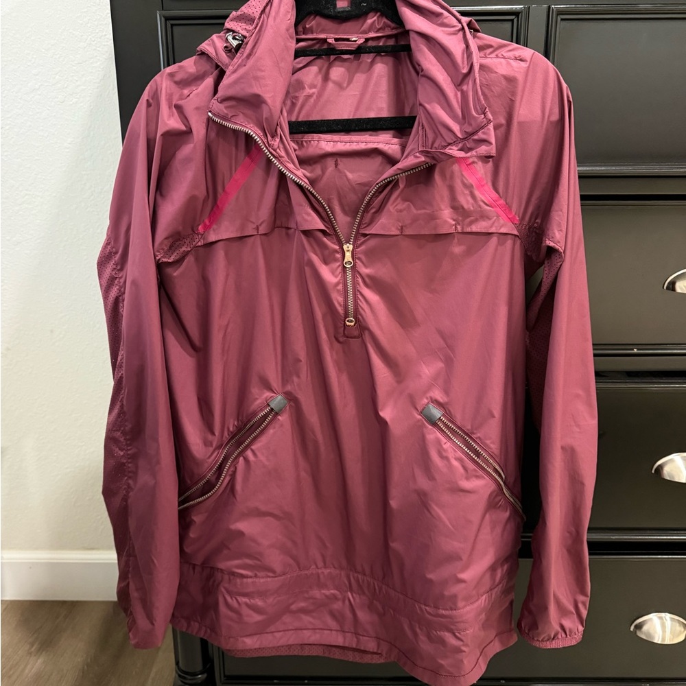 Lululemon Athletica Red Sweatshirt Sporty Style
